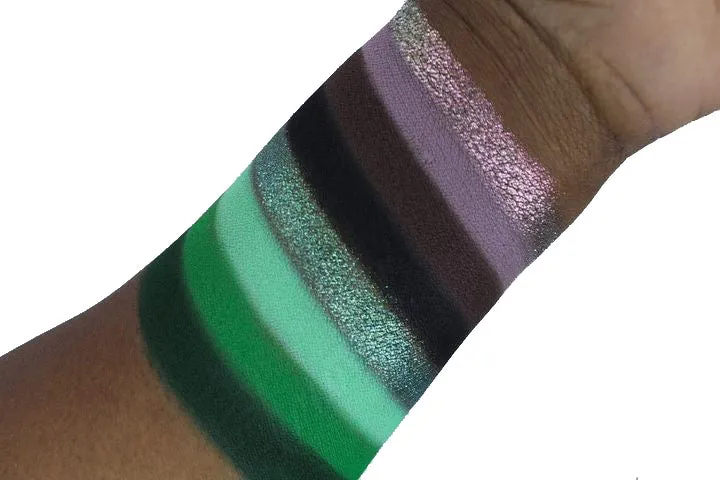 Blend Bunny Cosmetics Lure Palette