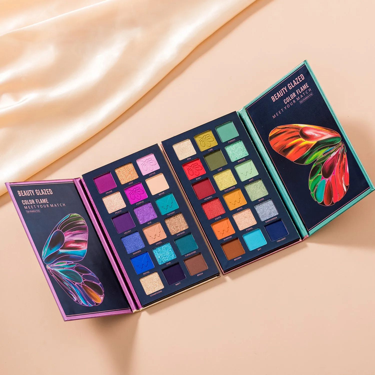 Easy-to-Apply 3D Butterfly Eyeshadow Palette