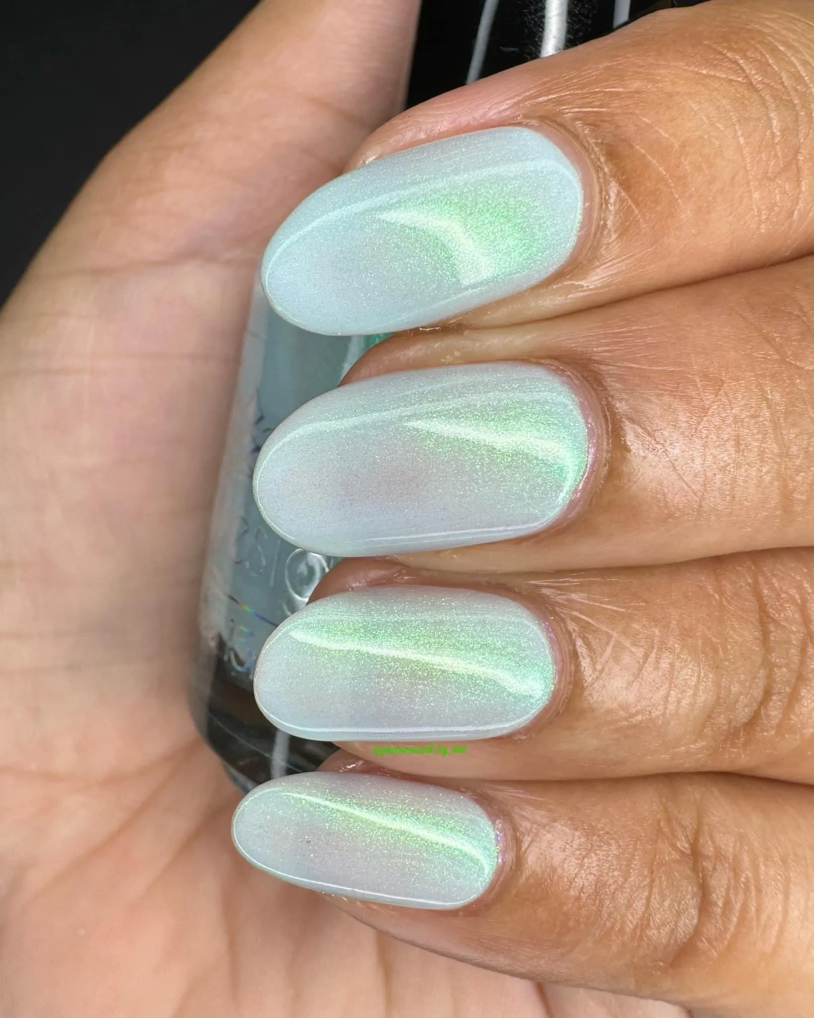 Even Broken Bells Will Ring from the “Stardust Shimmers PT2” Collection 5-free 15ml